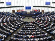 От 2035 година: ЕП гласува забрана за продажба на бензинови и дизелови автомобили