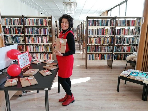 "Среща на сляпо" е новото предизвикателство на Регионалната библиотека в Добрич
