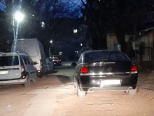 Кой е в нарушение тук? Оставяме вие да прецените