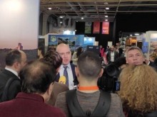 Министър Димитров обеща среща с туристическия бизнес в Шумен