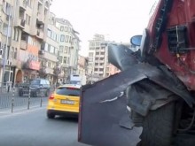 Полицията с официална информация за тежката верижна катастрофа в Пловдив