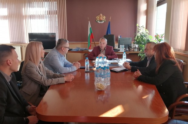 </TD
>Областният управител на област Пловдив проведе работни срещи с ръководствата
