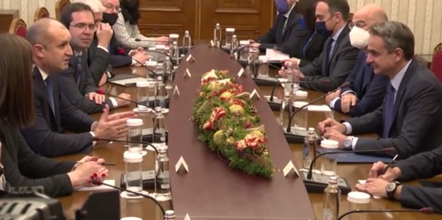 Започна срещата между президента Румен Радев и гръцкия министър-председател Кириакос
