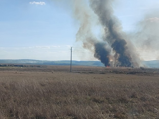 TD Гъст дим се наблюдава в много части на Бургас алармират