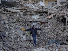 Броят на жертвите от земетресението в Турция надхвърли 38 хиляди души