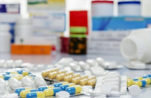 По настояване на Франция Европейската агенция по лекарствата EMA започна