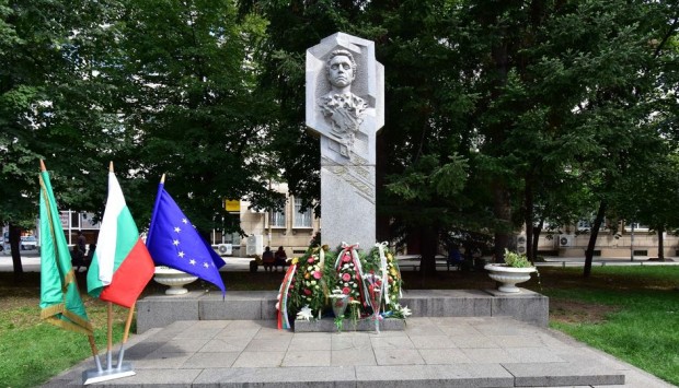 С възпоменателна церемония Враца отбелязва 150 години от гибелта на Васил Левски