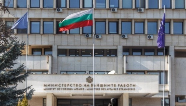 България е отпуснала над 240 млн евро за хуманиратна и друга помощ на Украйна Това съобщиха
