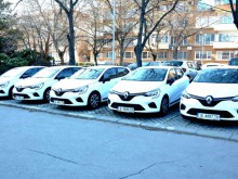 5 коли получи полицията, дарени от Община Варна