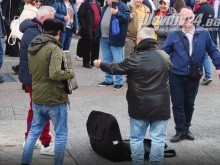 Пловдивската Главна има нова атракция! Хората не вярват на ушите си, вадят телефони и снимат