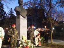 150 огнени факли озариха Благоевград за 150-та годишнина от гибелта на Васил Левски