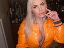 Камелия с код оранжев, предизвика фурор в мрежата