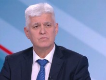 Военният министър: Манипулативно е твърдението, че ще изпращаме войски в Украйна