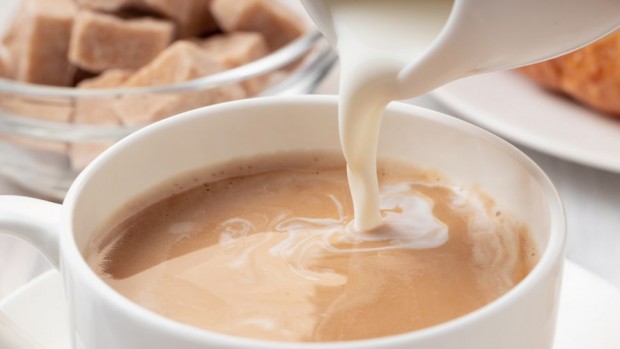 Ако пиете кафе, пийте го с мляко за повече здраве. Това