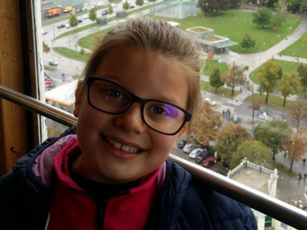 15 годишната Таня Сурчева от Бургас продължава своята 7 годишна битка с тежко