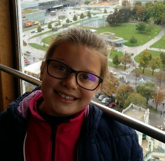 15-годишната Таня от Бургас има нужда от помощ