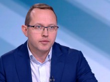 Д-р Здравков: С оптимистична прогноза сме за детето, което бе транспортирано в Любляна