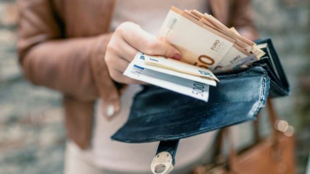 Ако заплата ми е 1500 лв., ще стане ли автоматично 1500 евро?