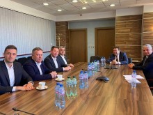 Кметовете на Мадан и Рудозем обсъдиха с министър Шишков развитието на пътната инфраструктура в Смолянско