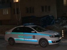 Задържаха полицай с подкуп