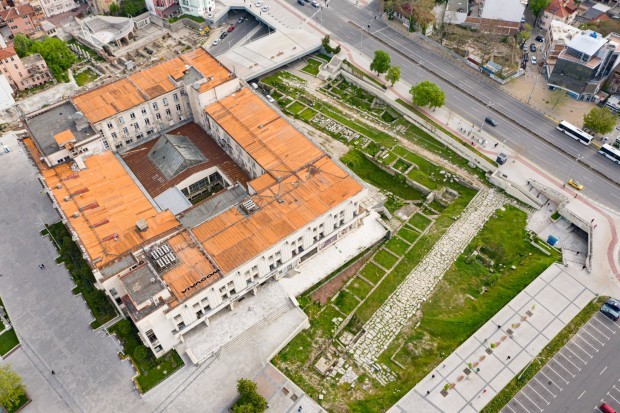 Възстановяват в пълния му блясък един от уникалните обекти в Пловдив