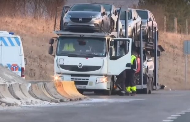 �������: �������� ��� � � ����� "���� ������"