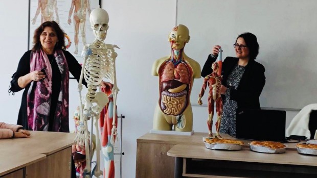 TD Открит урок на тема Човешкото тяло се състоя в Университет