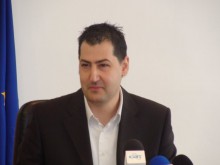 Тотев: Илко Илиев да укроти емоциите си и да работи за развитието на града