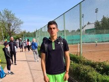 Тенисистът Адрияно Дженев стигна полуфинал на силен турнир в Парагвай