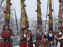 Кукери гонят злото от Пловдив с шествие по Главната