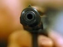 Ученици стрелят от тераса в Пловдив в продължение на час! Уцелват дете, пострадала е и полицайка!