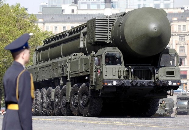 Politico: САЩ считат за малко вероятно Русия да използва тактически ядрени оръжия в Украйна