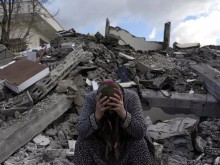 В Турция задържаха кмет на почти напълно разрушен от земетресението град