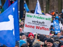 "Бунт за мир": Близо 10 000 души излязоха на протест в Берлин с искане за преговори с Русия