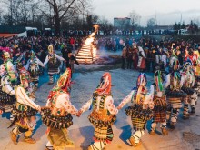 "Кукерландия" в Ямбол завърши с концерт на Фолклорен ансамбъл "Тунджа"