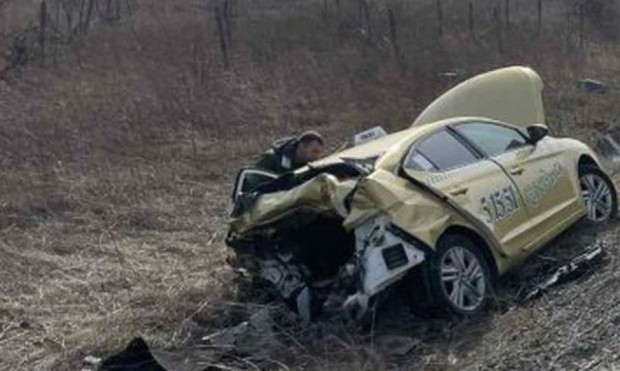 TD Водач на таксиметров автомобил загина при тежка на пътя Бургас Поморие