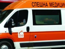 17-годишна шофьорка блъсна линейка в Роман