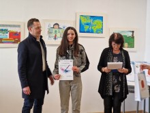 Наградиха в Добрич победителите в конкурса "Не си сам в мрежата"