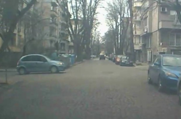 </TD
>Plovdiv24.bg публикува сега реална ситуация, случила се по-рано днес в