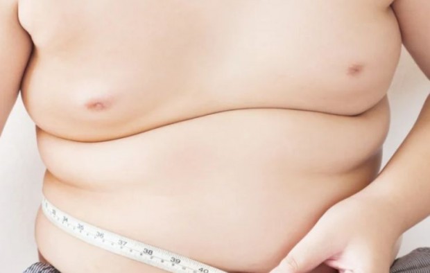 Проблемът с наднорменото тегло при децата се появява най-често около