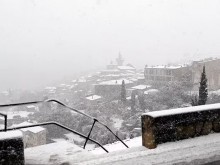 Сняг шокира жители и туристи в Майорка
