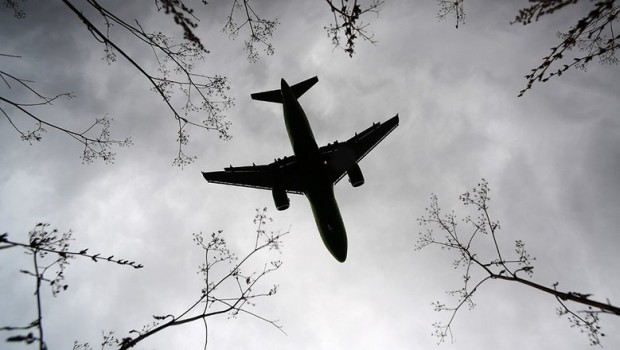 Руските власти затвориха временно летище "Пулково" заради "обект" в небето