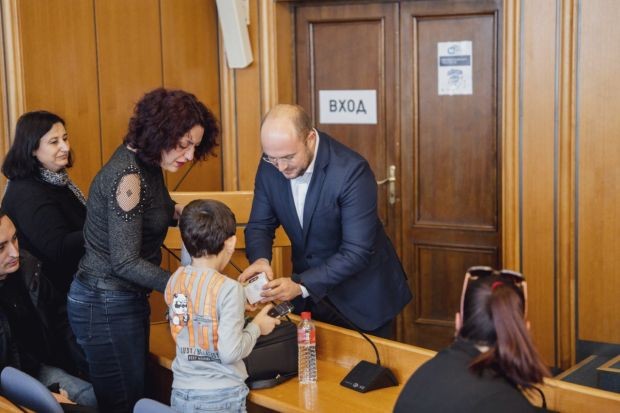 Председателят на СОС: Продължаваме грижата за децата на София