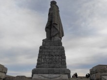 Предложиха Альоша да бъде преместен в специален парк за комунистически артефакти