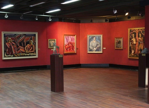 Колекцията на Петър Дидов от 78 платна гостува в Смолян