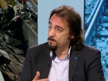 Експерт: Твърде е рано да се правят генерални изводи каква точно е причината за катастрофата в Гърция