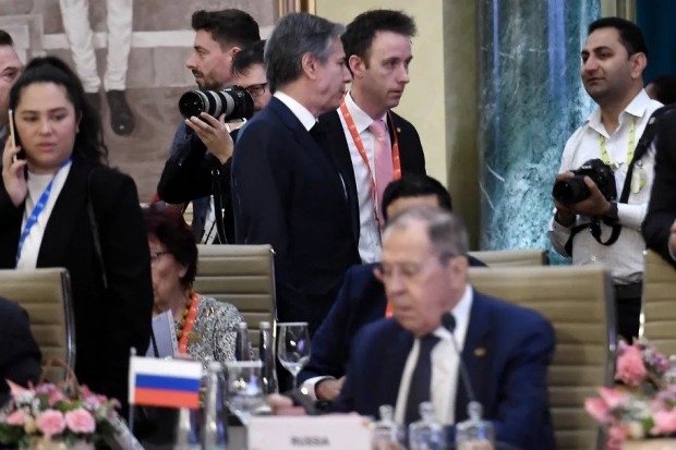 Лавров и Блинкен се срещнаха за първи път след форума на Г-20 през ноември