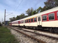 Временни промени в движението на влаковете в участъка между гарите Дъбово и Зимница
