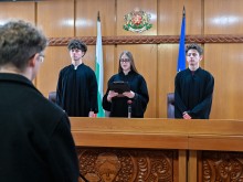 Ученици представиха възстановка на наказателен процес в Апелативен съд – Пловдив