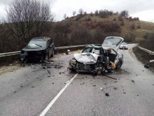 Жена загина при катастрофа на пътя между Панагюрище и Пазарджик